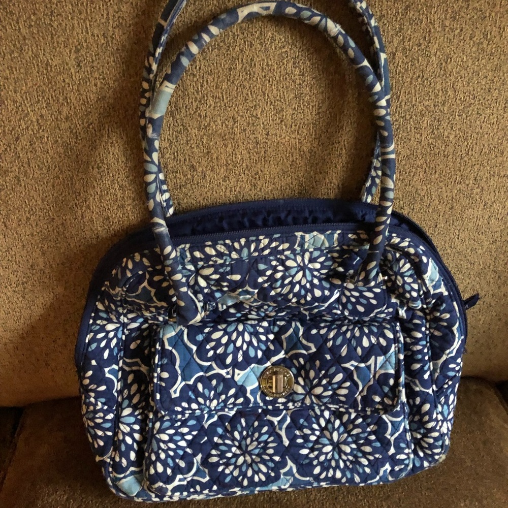 Vera Bradley - Picture 2 of 4